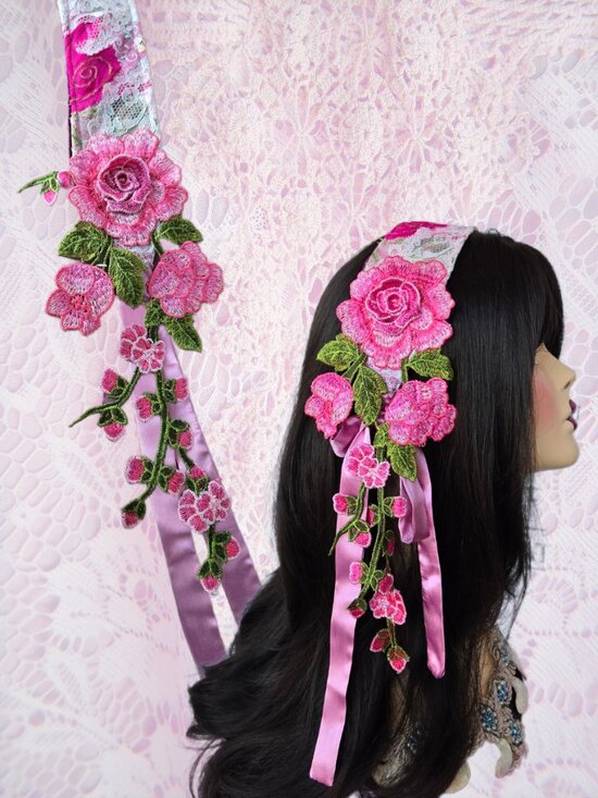 Handmade Pink and Fuchsia Embroidered Rose Patchwork Quilted Hair Sash main image 5